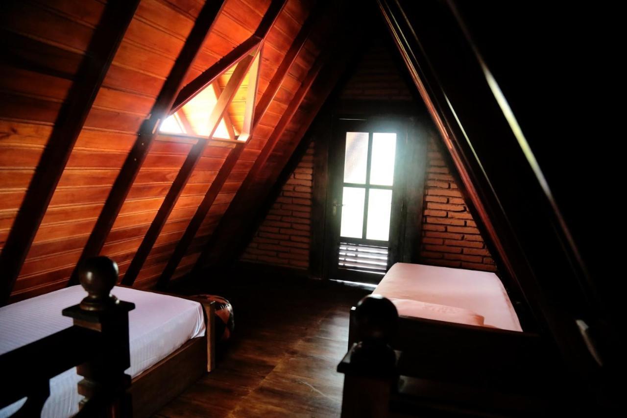D Family Resort Анурадхапура Екстериор снимка